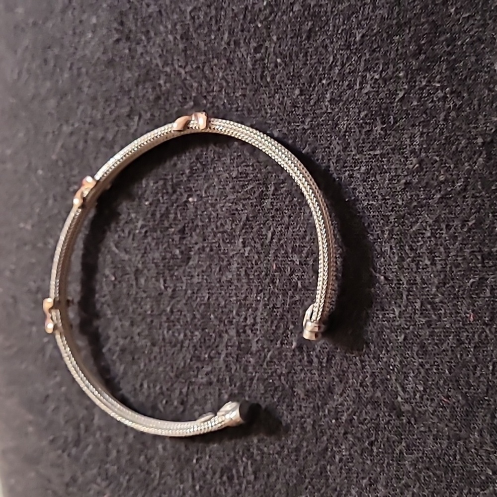 Cuff bracelet